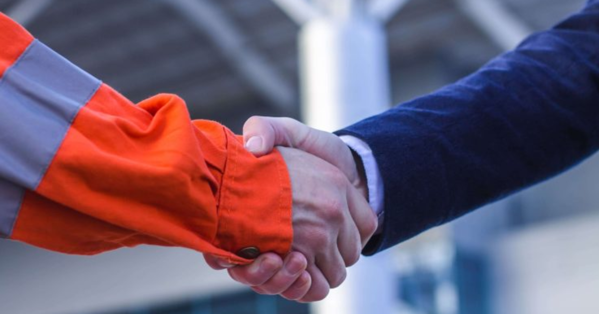 CURSO RELACIONAMENTO E COMUNICAÇÃO COM O CLIENTE DURANTE ENTREGAS 96H