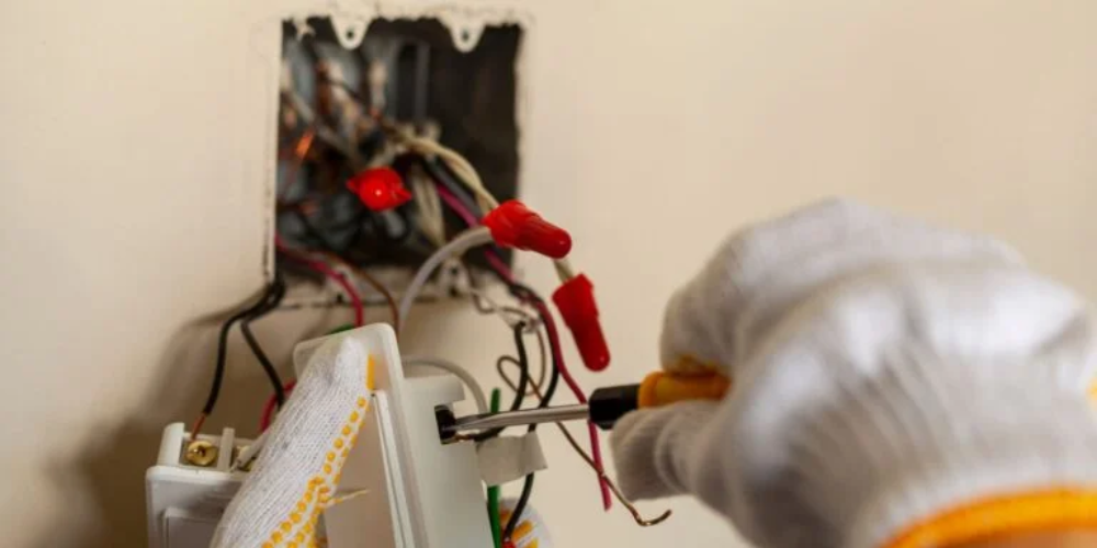 Eletricidade Básica: Segurança e Reparos 96h