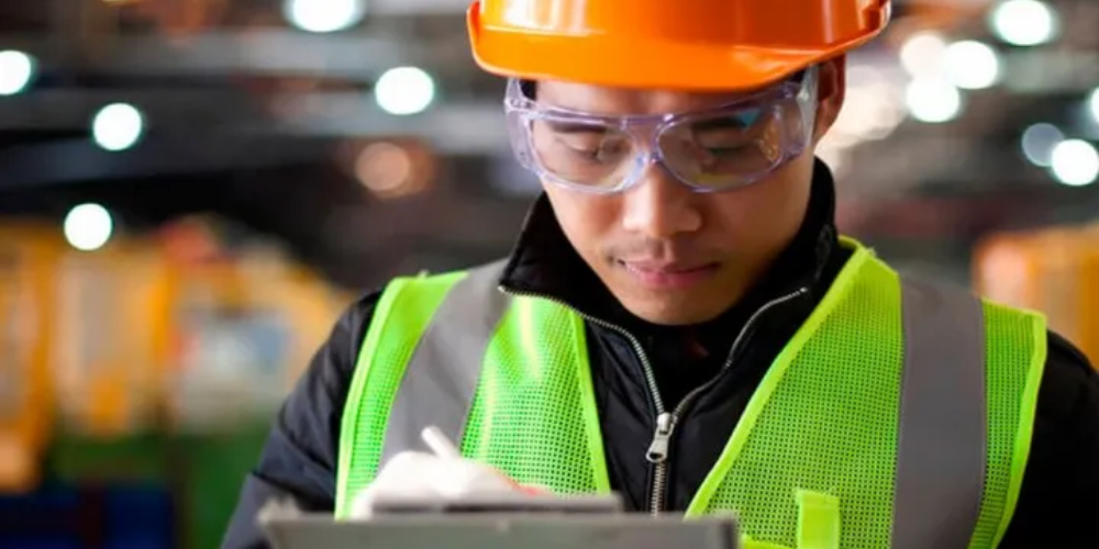 Segurança em Indústrias: Normas de Proteção 96h